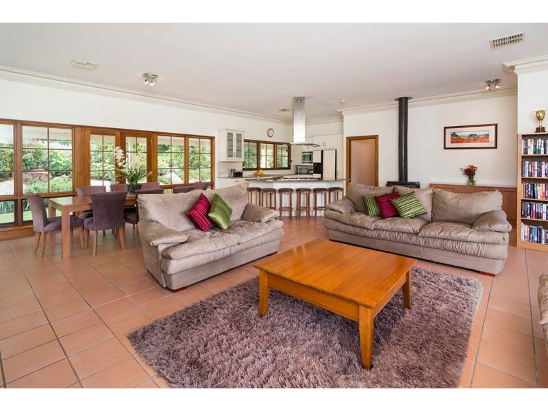 32 Beaumonts Road, Verdun SA 5245