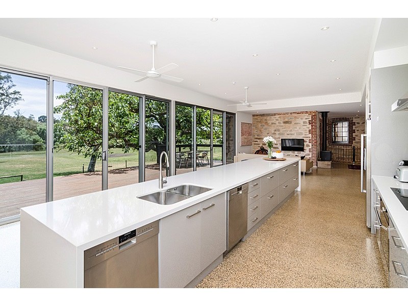 187 Onkaparinga Valley Road, Oakbank SA 5243