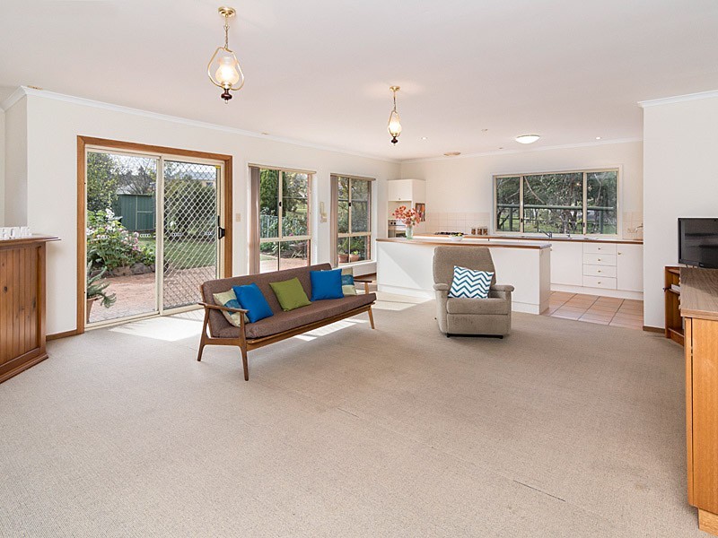 4 Cowan Avenue, Littlehampton SA 5250