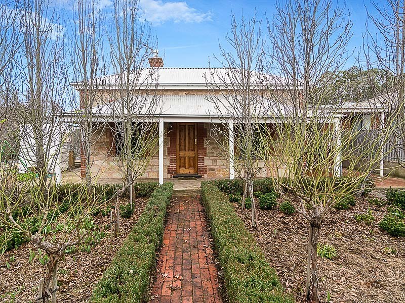 28 Elizabeth Street, Oakbank SA 5243