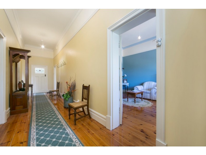 22 Hollands Creek Road, Cudlee Creek SA 5232