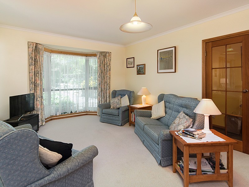 108 Cave Ave, Bridgewater SA 5155