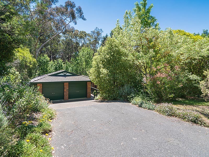 108 Cave Ave, Bridgewater SA 5155