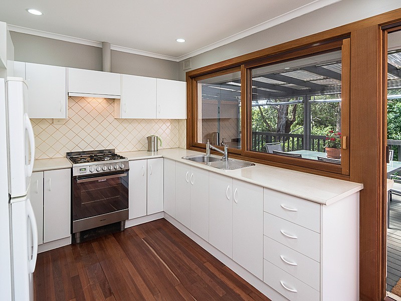 17 Anderson Road, Bridgewater SA 5155