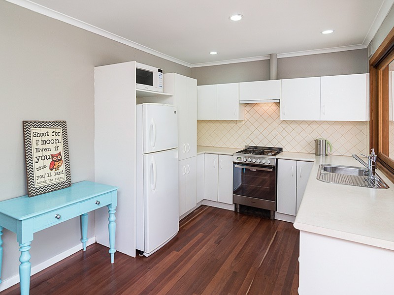 17 Anderson Road, Bridgewater SA 5155