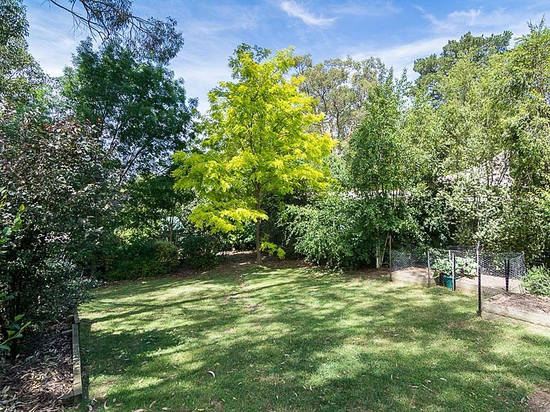 17 Anderson Road, Bridgewater SA 5155