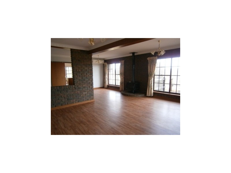 157 Martins Rd, Oakbank SA 5243