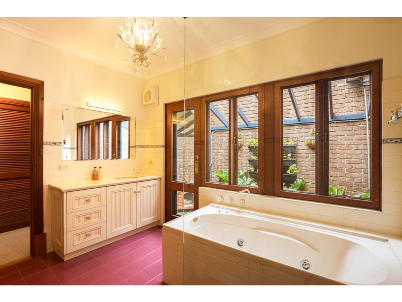 20 Pike Street, Oakbank SA 5243