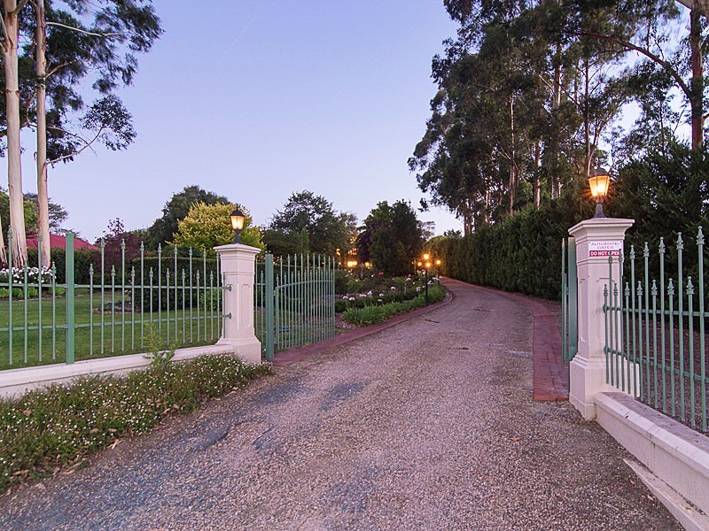 20 Pike Street, Oakbank SA 5243