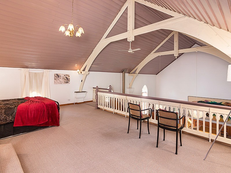 8 Robert Street, Woodside SA 5244