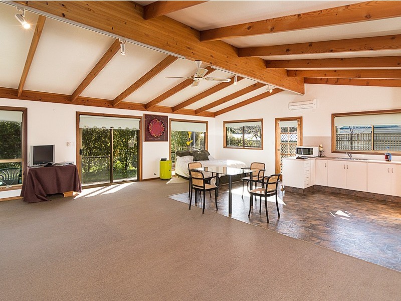 8 Robert Street, Woodside SA 5244