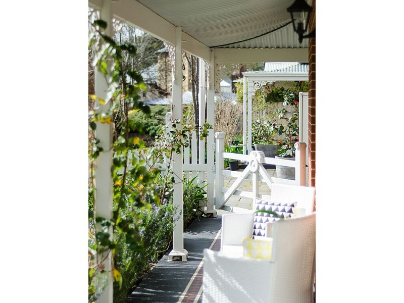 3 Oak Drive, Oakbank SA 5243