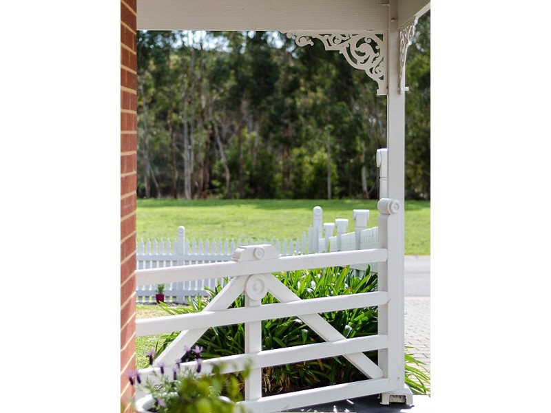 3 Oak Drive, Oakbank SA 5243