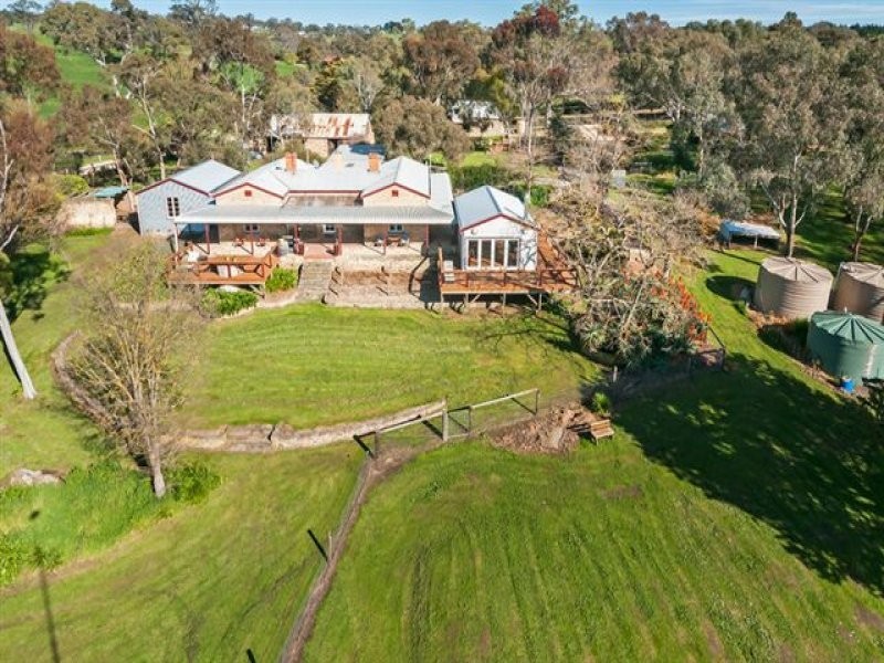 1860 Wine Country Cottages, Springton SA 5235