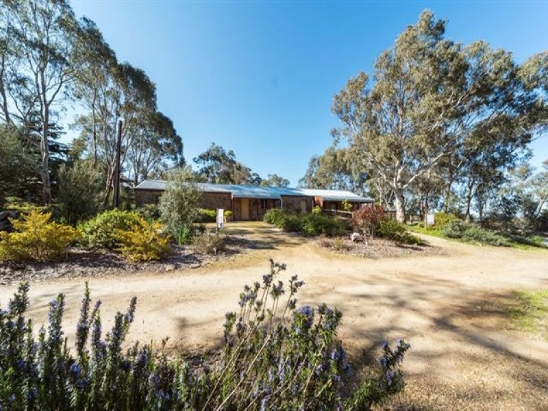 1860 Wine Country Cottages, Springton SA 5235