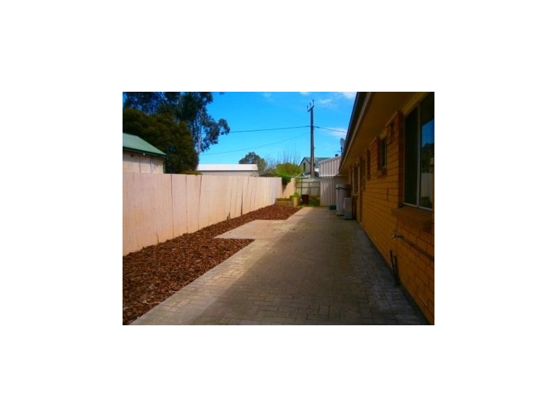 1 Edward Street, Birdwood SA 5234