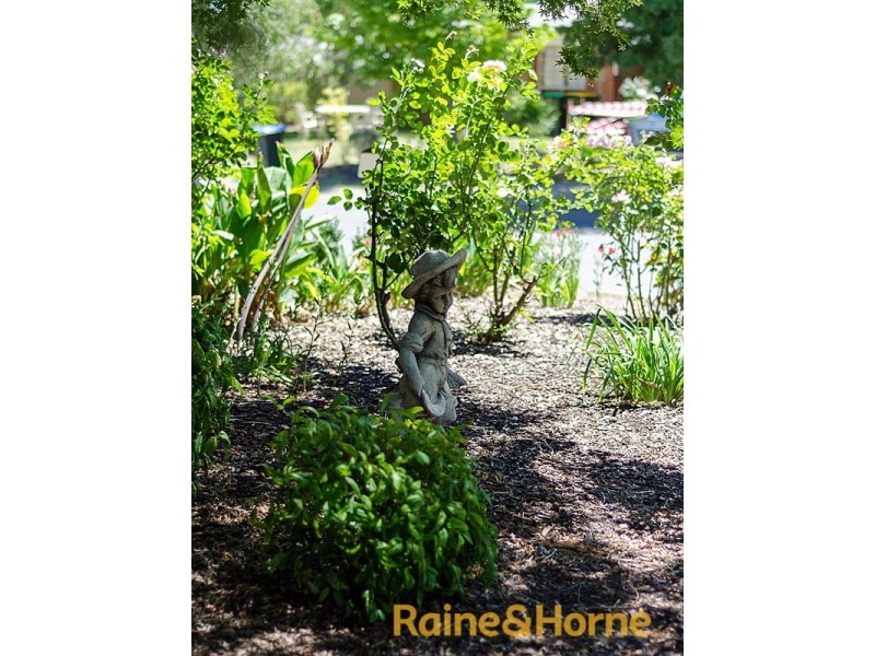 70 Grevillea Way, Woodside SA 5244