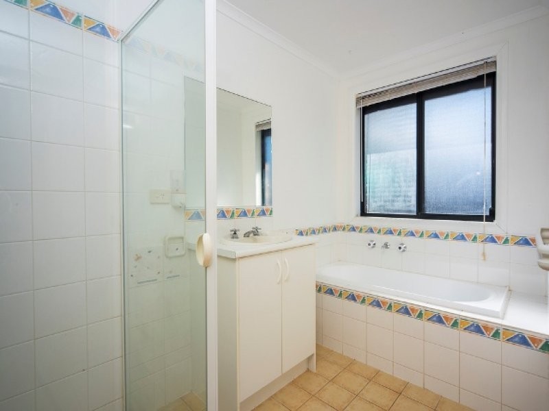 38 Macdonnell Tce, Springton SA 5235