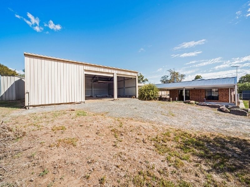 38 Macdonnell Tce, Springton SA 5235