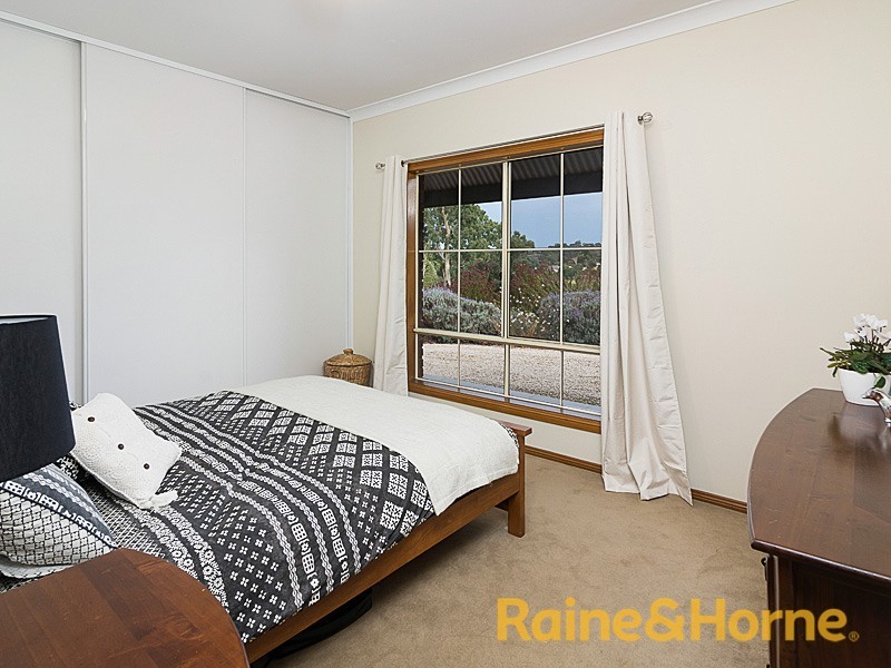 8 Dalmeny Drive, Mount Barker SA 5251