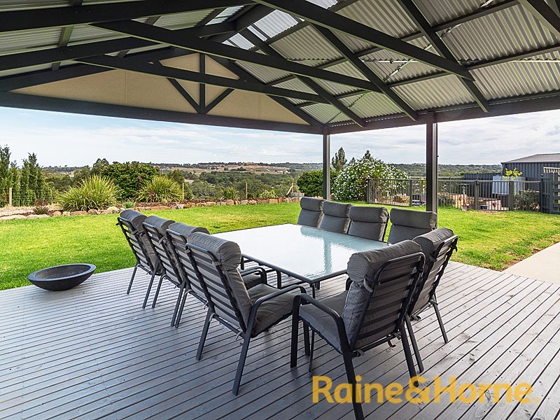 8 Dalmeny Drive, Mount Barker SA 5251