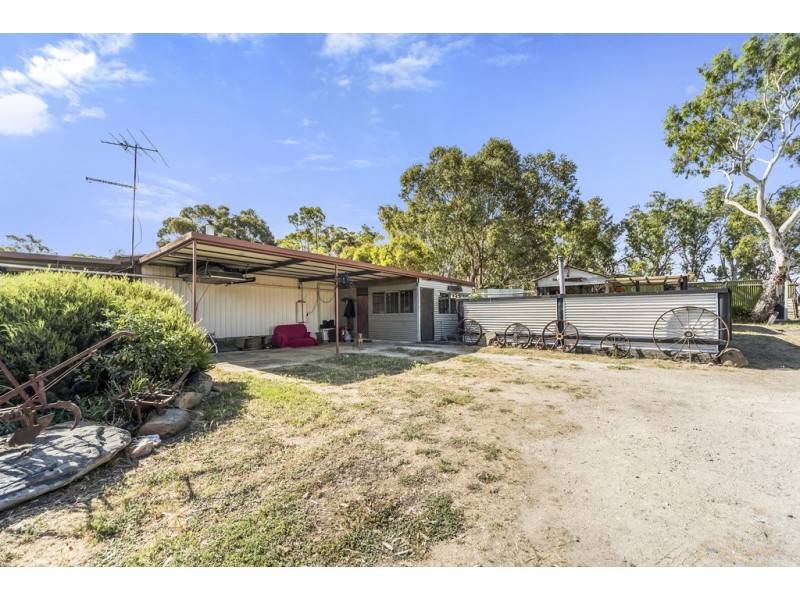 100 Black Snake Road, Birdwood SA 5234