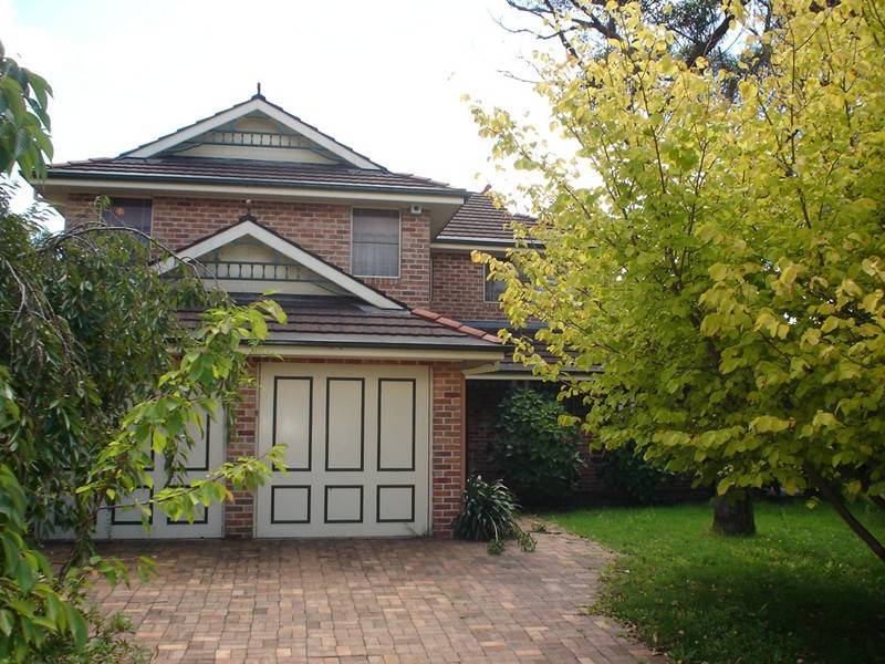 106 Henderson Road, Wentworth Falls NSW 2782