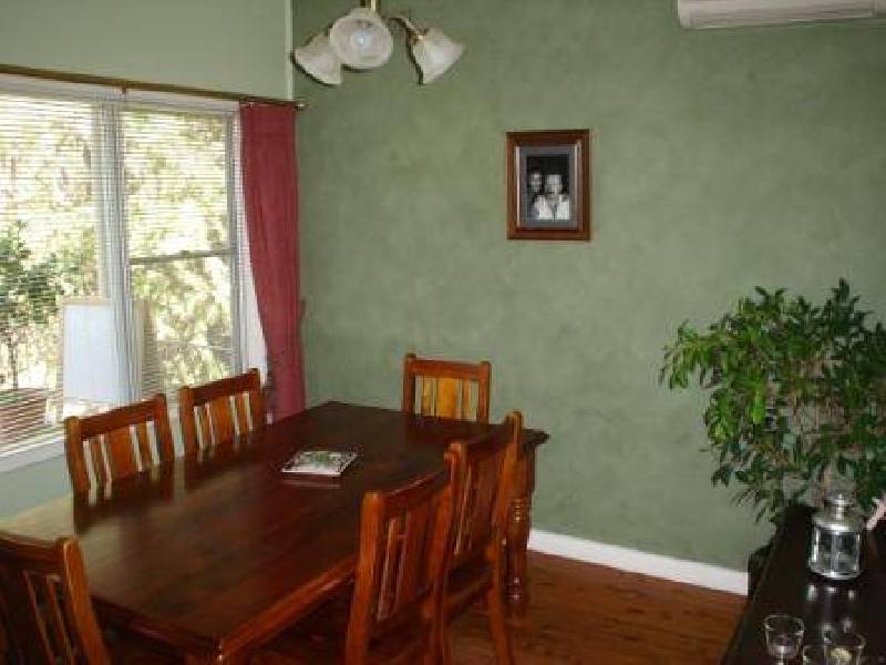 6 Tarella Road, Wentworth Falls NSW 2782