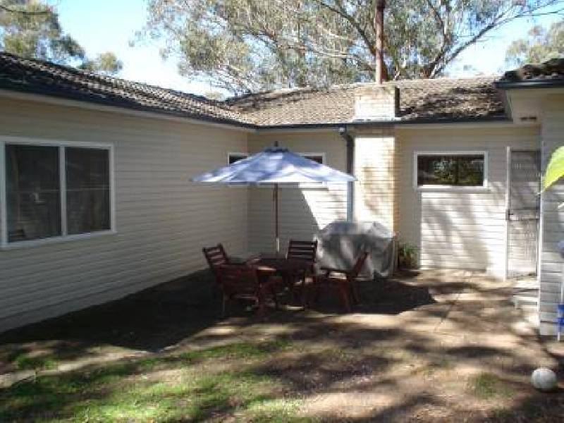 6 Tarella Road, Wentworth Falls NSW 2782