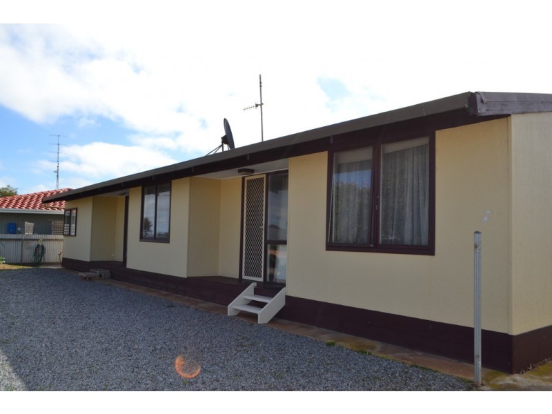 9 PFITZNER STREET, Tumby Bay SA 5605