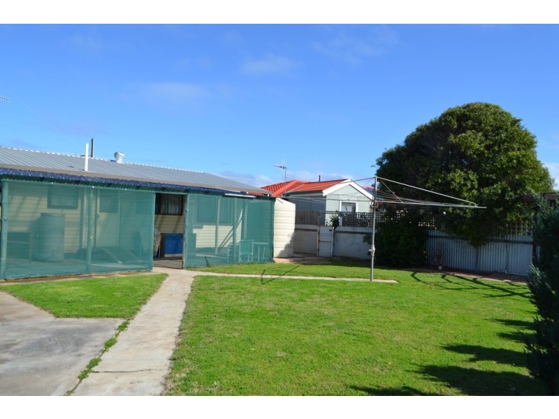 9 PFITZNER STREET, Tumby Bay SA 5605
