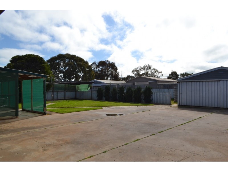 9 PFITZNER STREET, Tumby Bay SA 5605