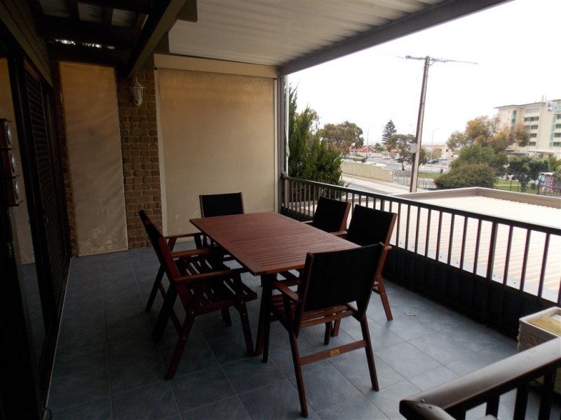 1/11 Tennyson Terrace, Port Lincoln SA 5606