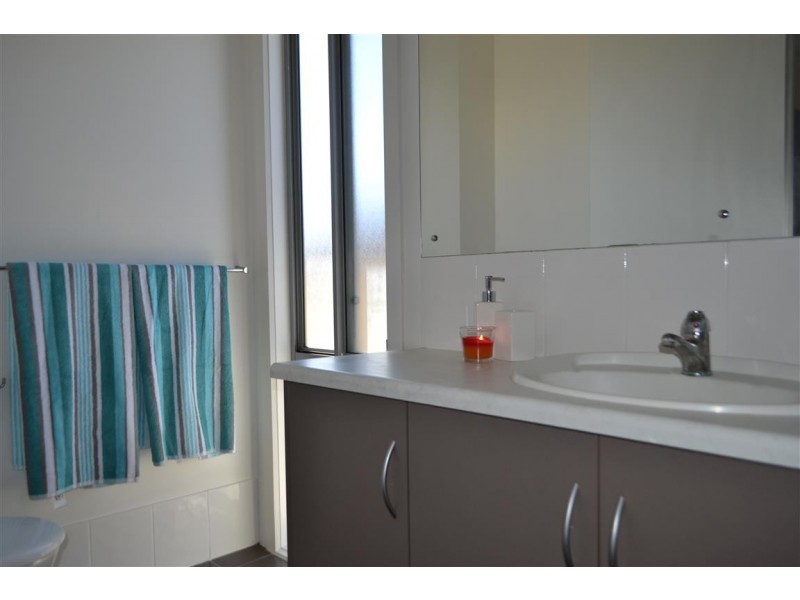 13 Robertson Road, Port Lincoln SA 5606