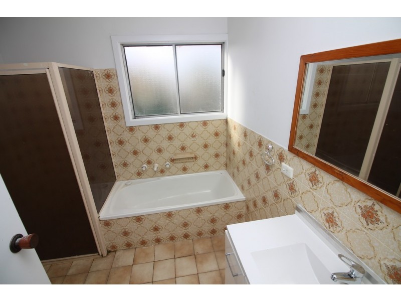 15 Haigh St, Port Lincoln SA 5606