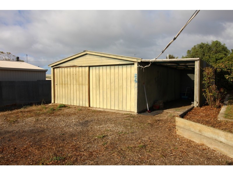 15 Haigh St, Port Lincoln SA 5606