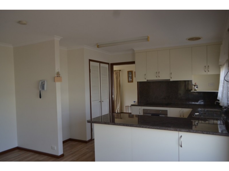 6 Elanora Ave, Tumby Bay SA 5605