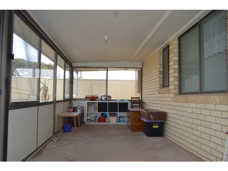 6 Elanora Ave, Tumby Bay SA 5605