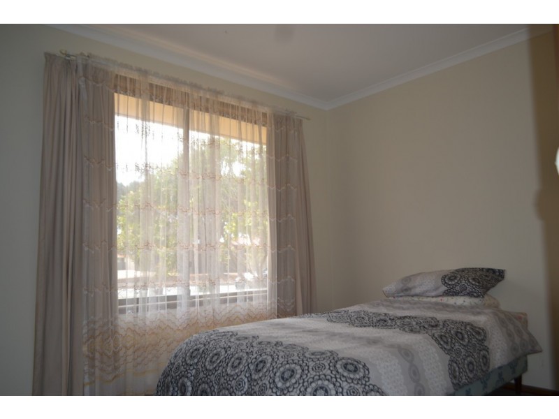 6 Elanora Ave, Tumby Bay SA 5605