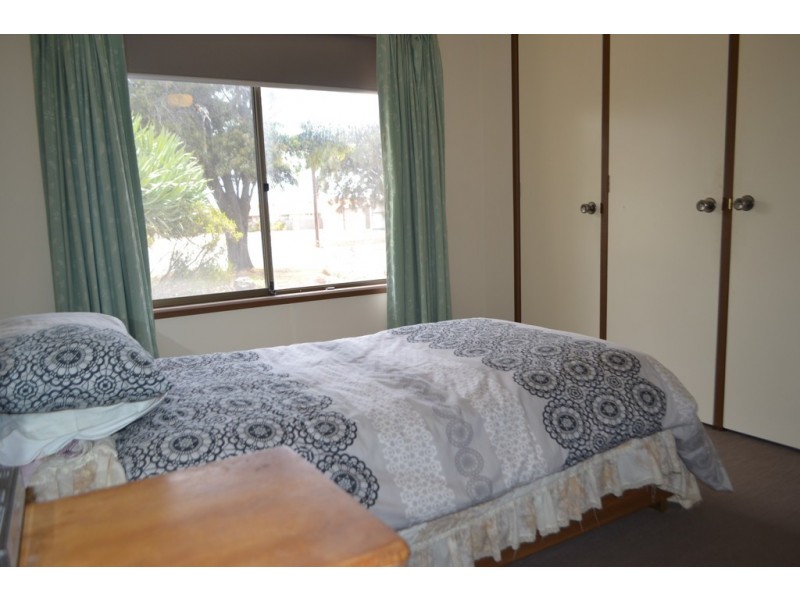 6 Elanora Ave, Tumby Bay SA 5605
