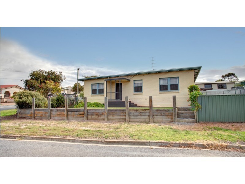 16 Ocean Ave, Port Lincoln SA 5606