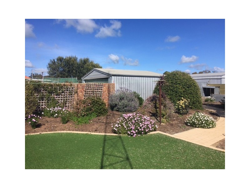 10 Walter Street, Cummins SA 5631