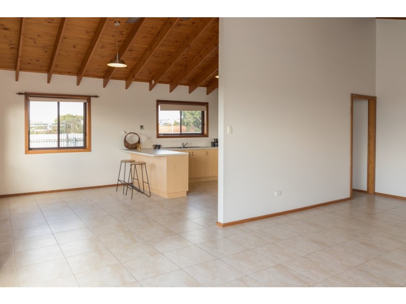 3 Minnipa Ave, Port Lincoln SA 5606