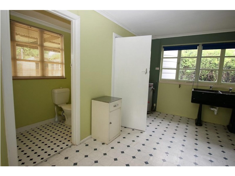 18 Flinders Avenue, Coffin Bay SA 5607