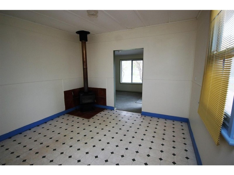 18 Flinders Avenue, Coffin Bay SA 5607