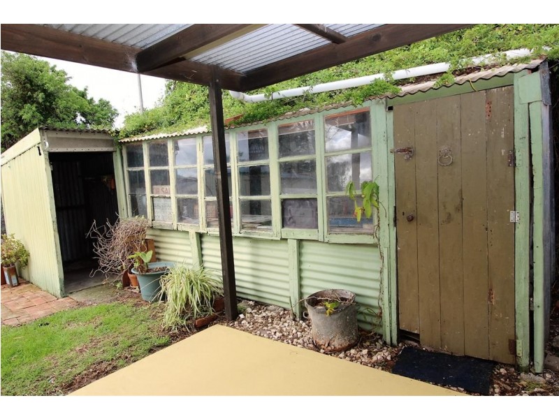 18 Flinders Avenue, Coffin Bay SA 5607