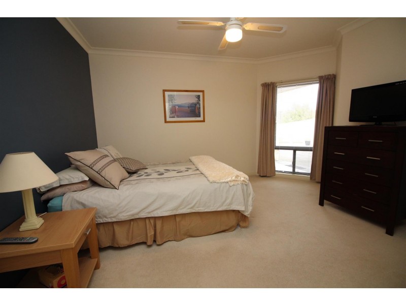 43 Cove View Drive, Port Lincoln SA 5606