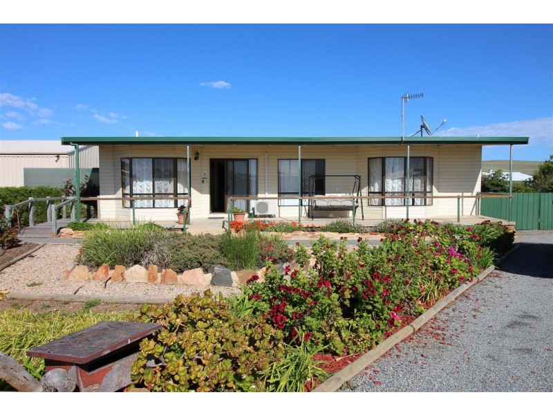 3 Campbell Court, Louth Bay SA 5607