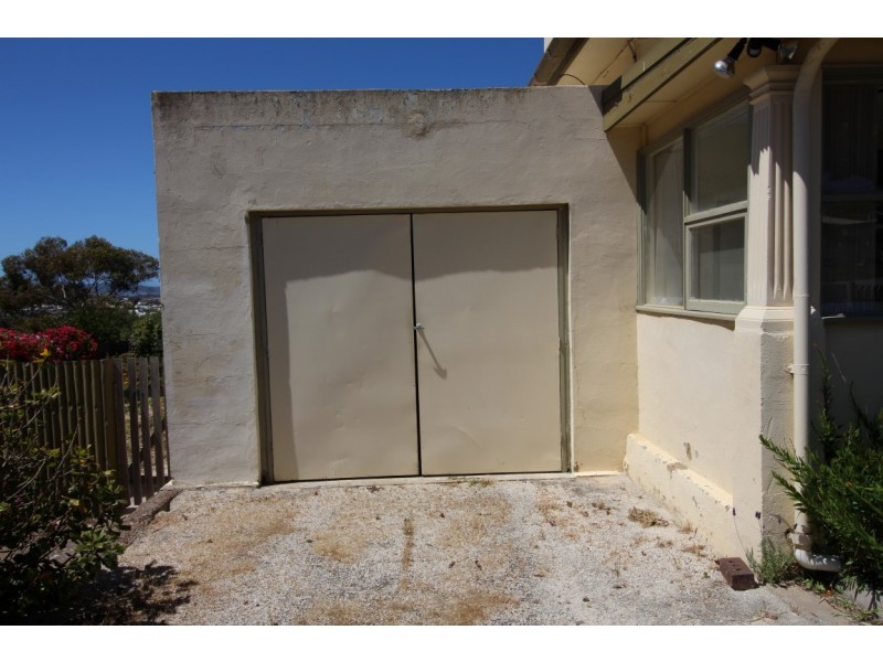 13 Hamp Street, Port Lincoln SA 5606