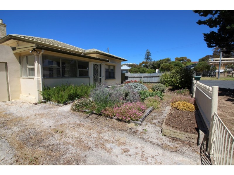13 Hamp Street, Port Lincoln SA 5606